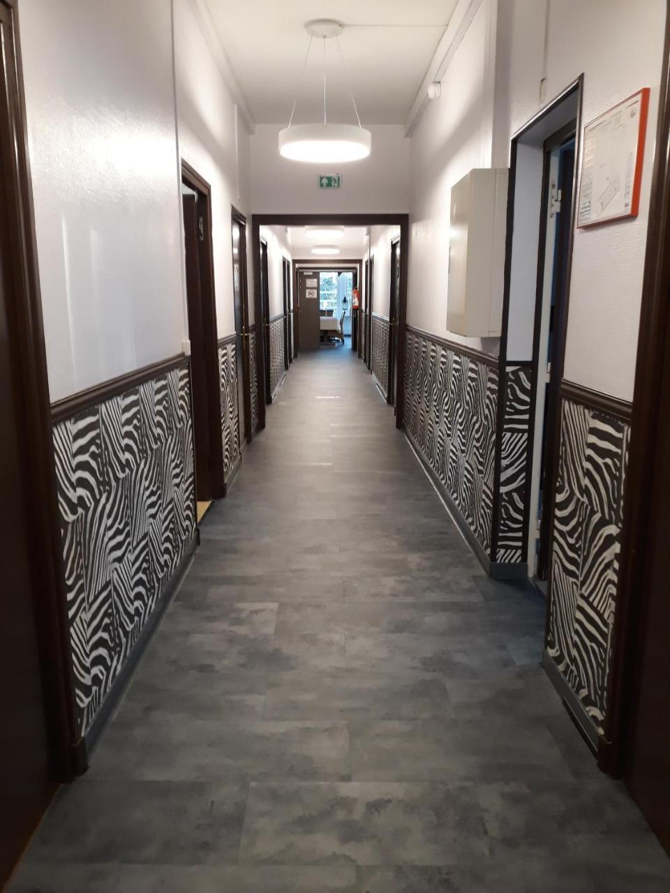 Hostellerie De La Quenoeuille Marquise Dış mekan fotoğraf