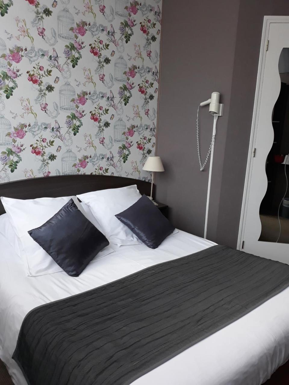 Hostellerie De La Quenoeuille Marquise Dış mekan fotoğraf