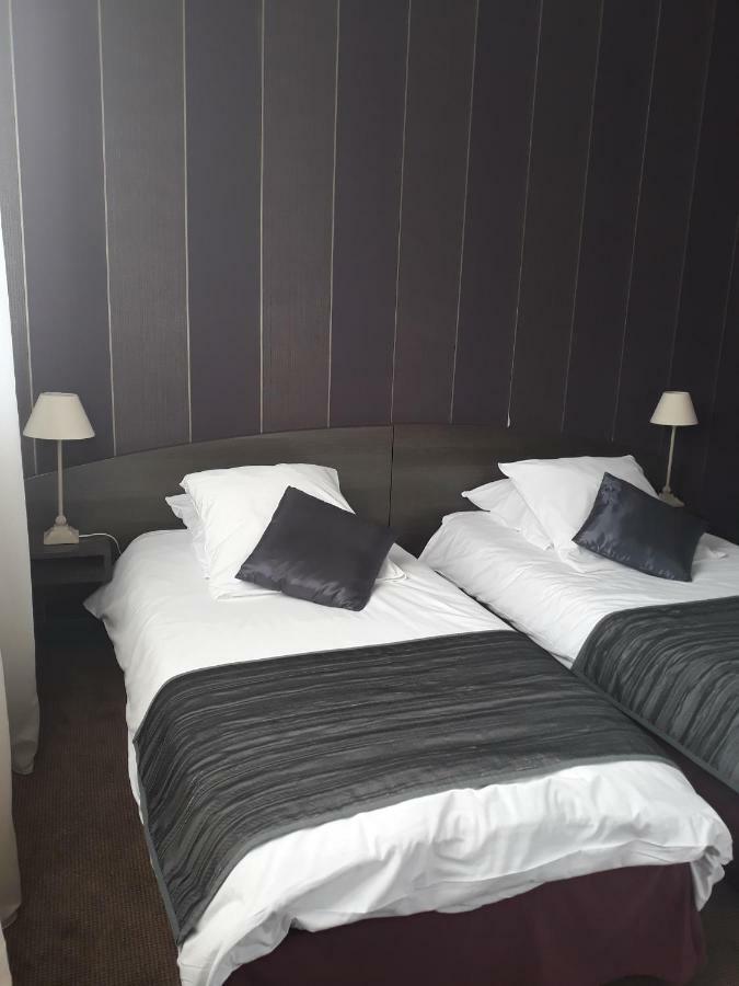 Hostellerie De La Quenoeuille Marquise Dış mekan fotoğraf