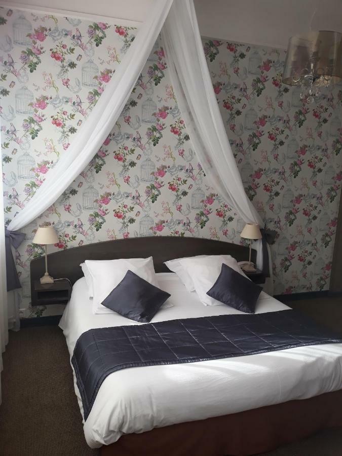 Hostellerie De La Quenoeuille Marquise Dış mekan fotoğraf